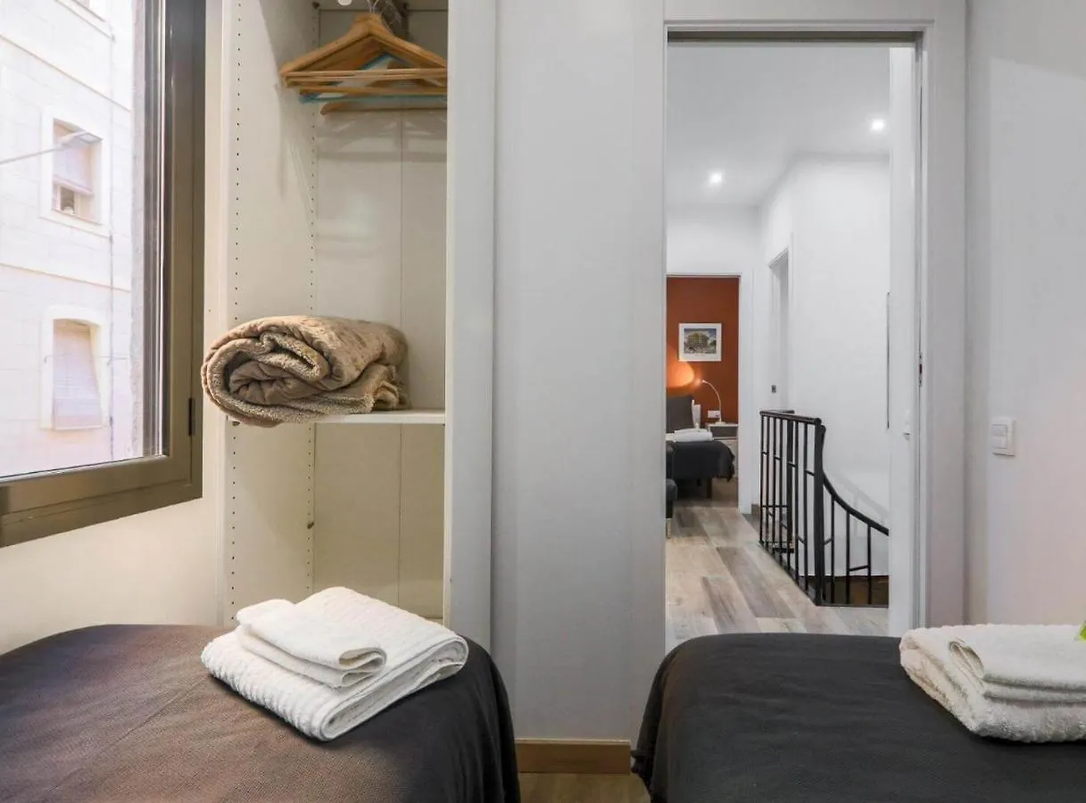 Appartement New Listing Duplex Near The Beach Barceloneta