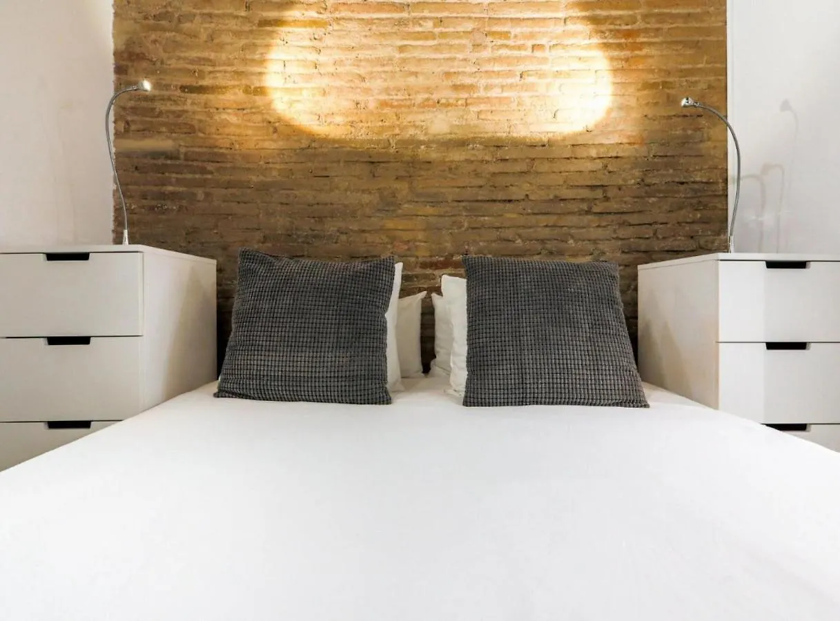 New Listing Duplex Near The Beach Barceloneta 巴塞罗那